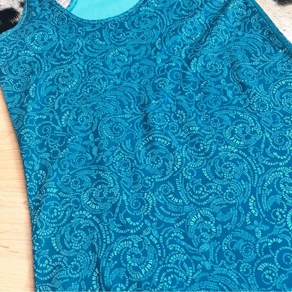 LULULEMON Cool‎ Racerback Foli Manifesto Bali Breeze Tofino Teal Size 4 Limited - Picture 8 of 10